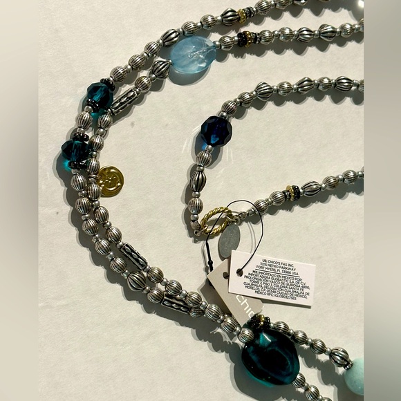 Chico’s Set of Three Brooches & One Necklace - Picture 4 of 7